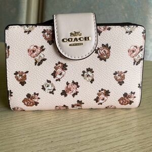 Coach Corner Zip Rosette Print Blush Multi Wallet